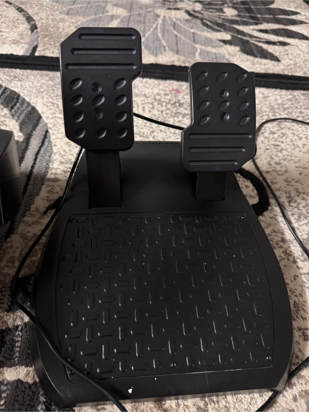 Thrustmaster T80 Racing Wheel and Pedals - photo 3