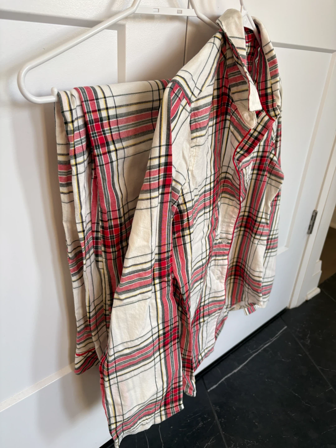 Victoria secret women’s pyjamas - photo 4