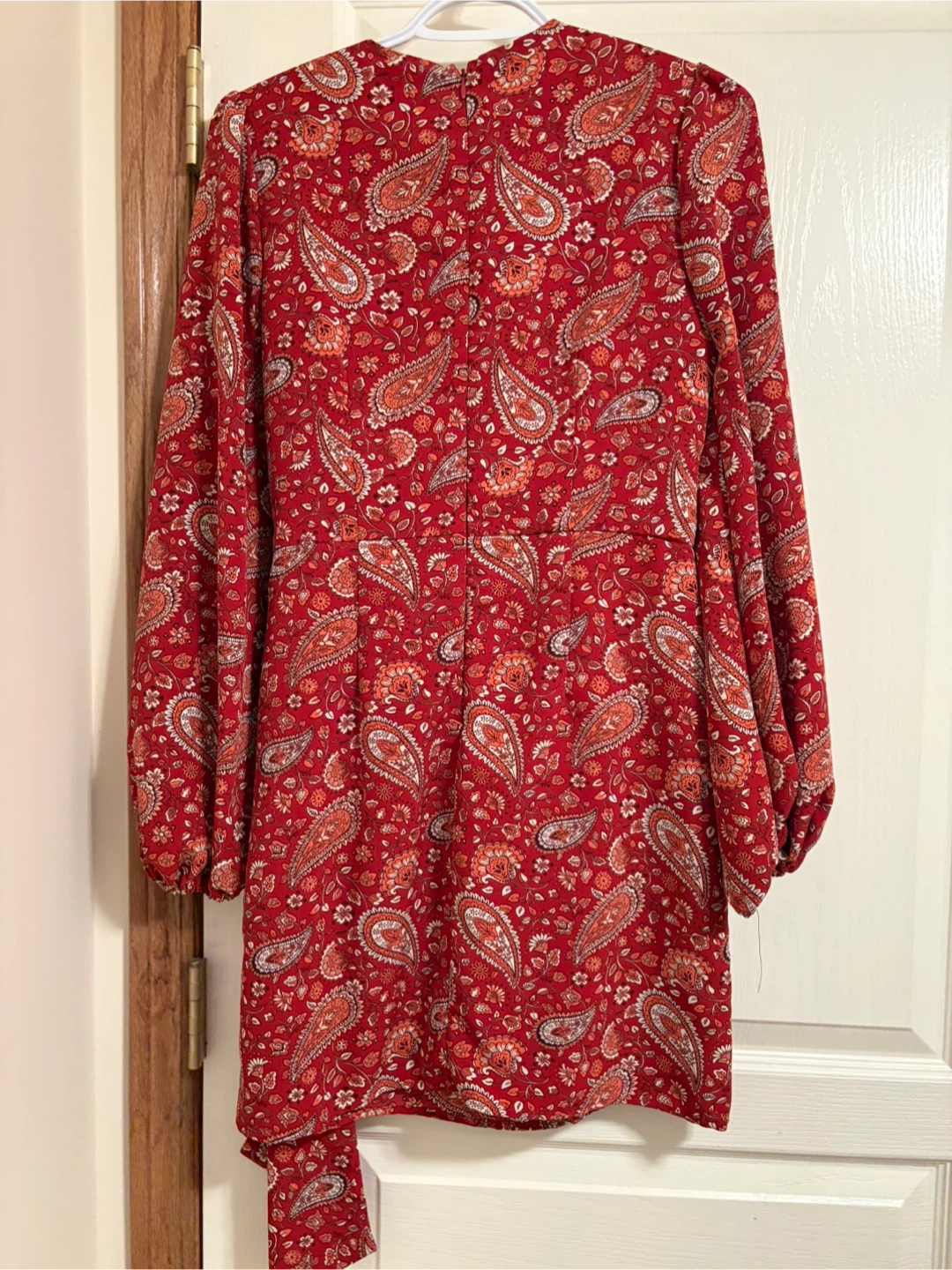 AQUA Red Paisley Long Sleeve Dress - photo 2