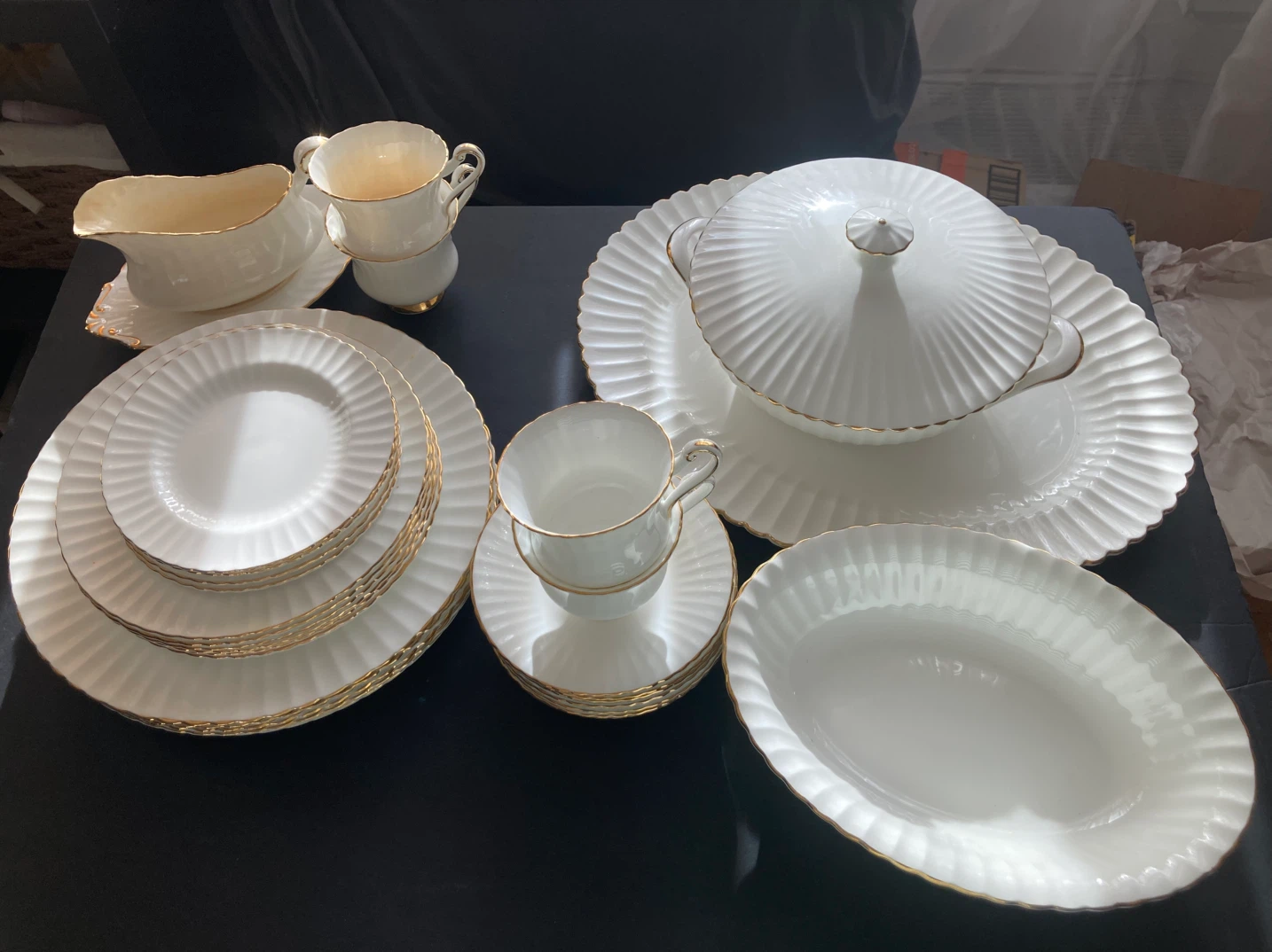 Paragon dishes  Set white and gold. - photo 2