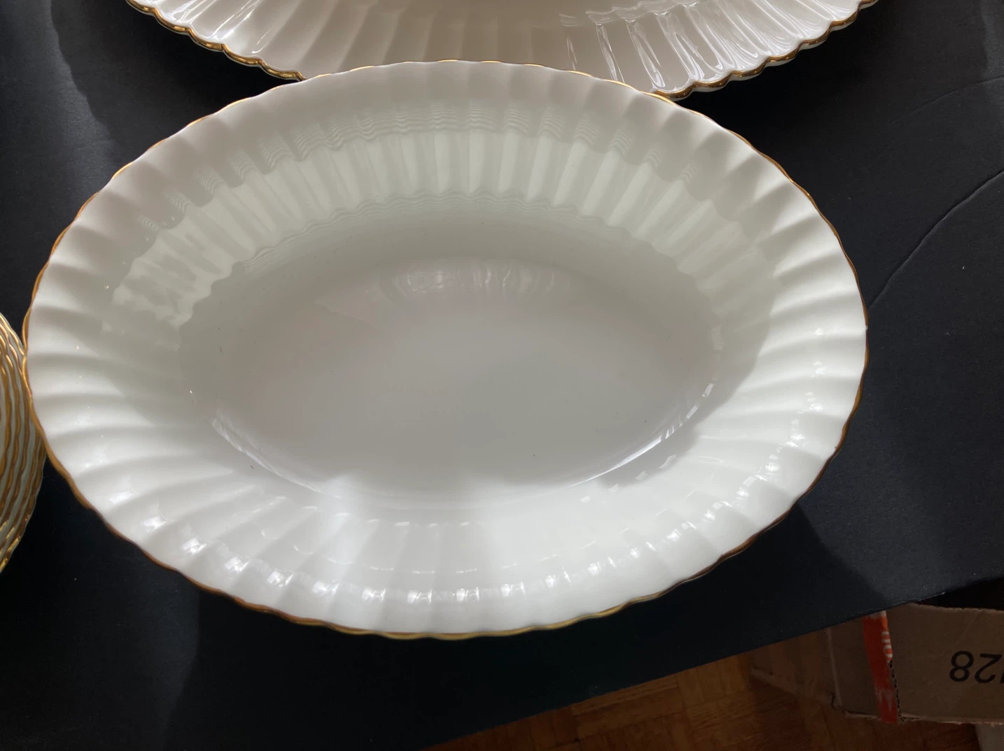 Paragon dishes  Set white and gold. - photo 5