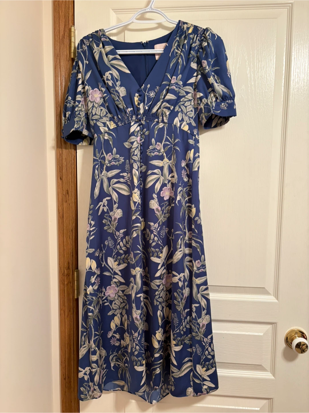 Gal Meets Glam Collection Floral Midi Dress