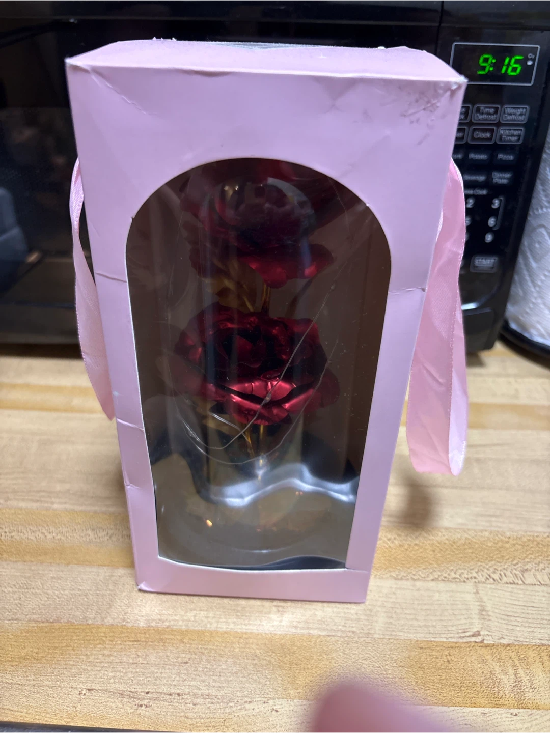 Red Foil Rose in Pink Gift Box 🏈