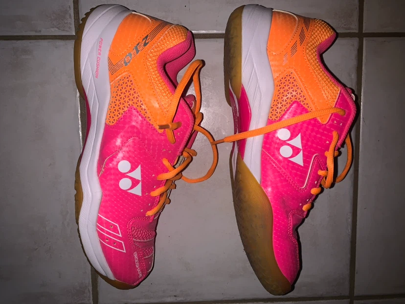 Yonex Power Cushion 210 Badminton Shoes Pink/Orange - photo 4