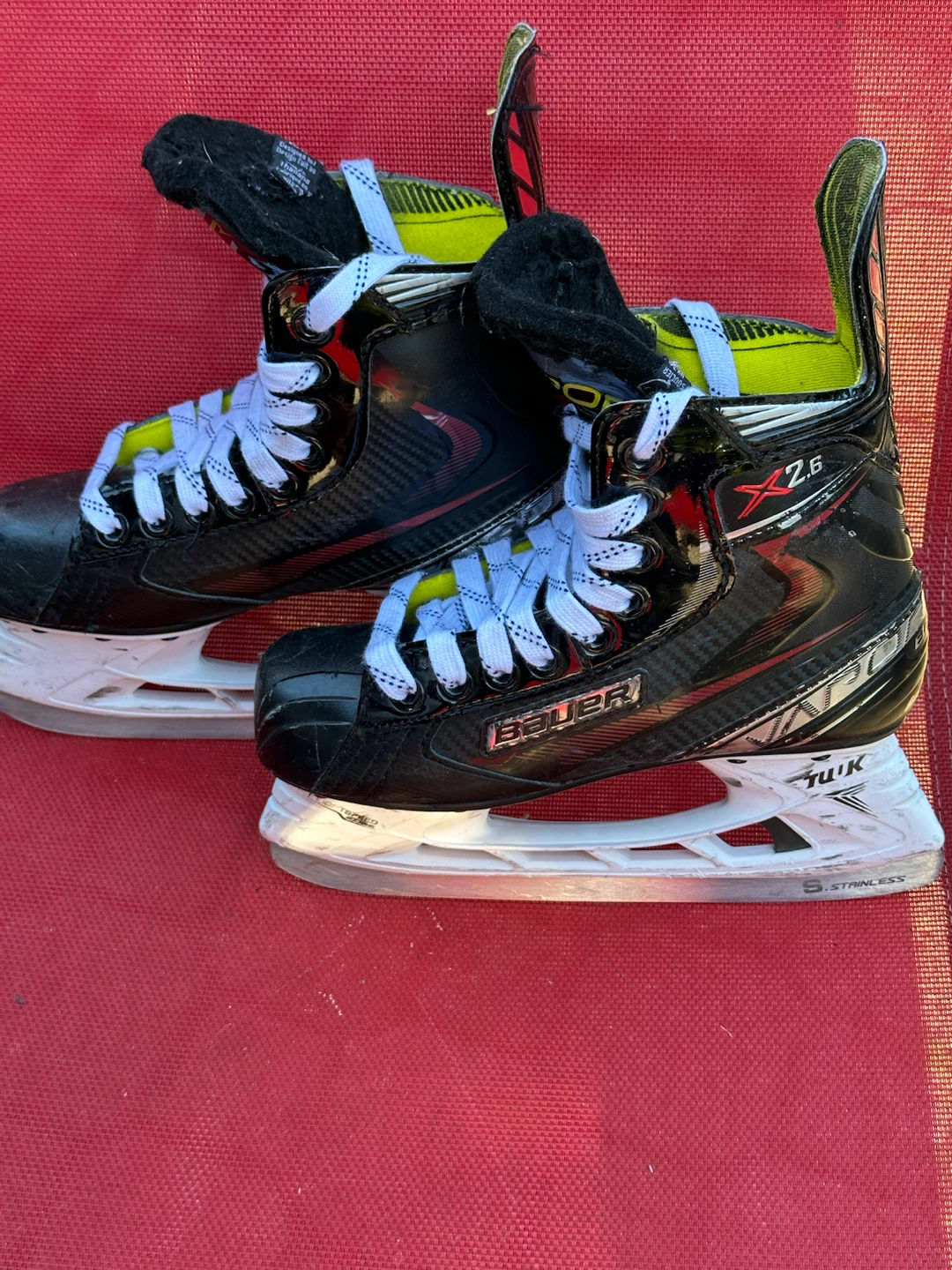 Bauer Vapor X2.6 Skates Size 4