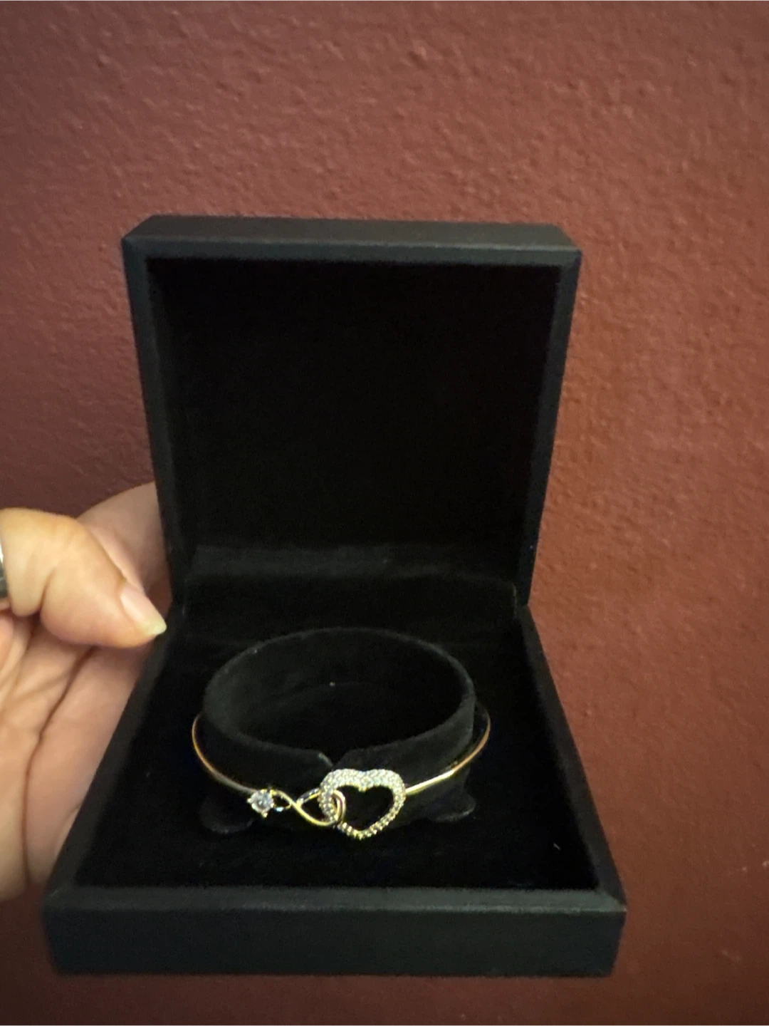 🏈 Gold-Tone Heart and Infinity Bracelet - photo 4