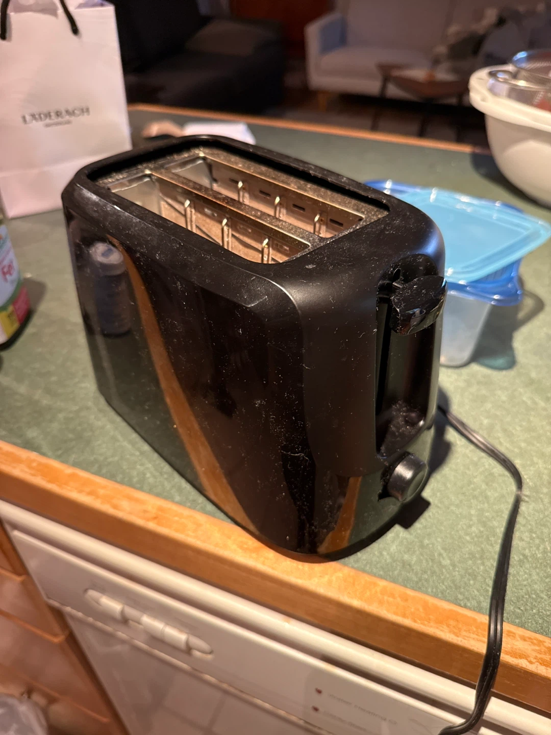 Walmart brand toaster