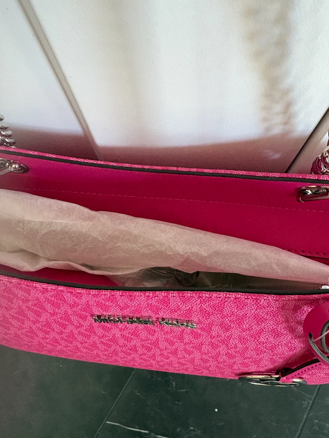 Michael Kors Women’s Handbag - photo 5