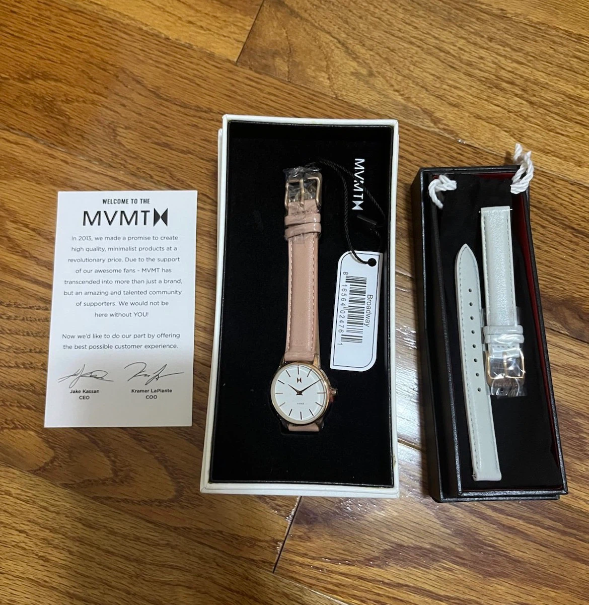 🏈MVMT Broadway Watch with Extra Strap