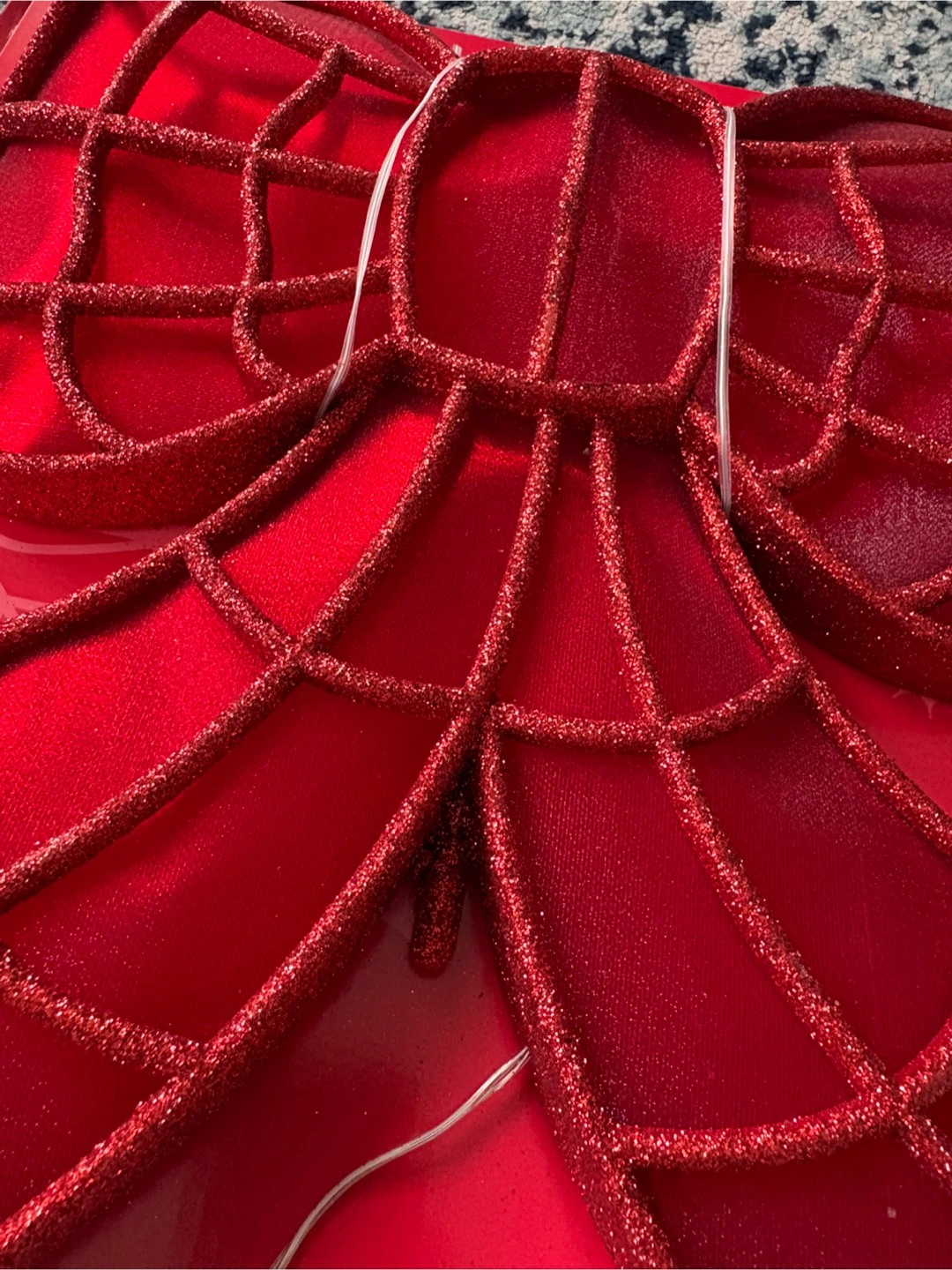 🏈 Holiday Time Light-Up Red Tree Topper Bow - photo 2