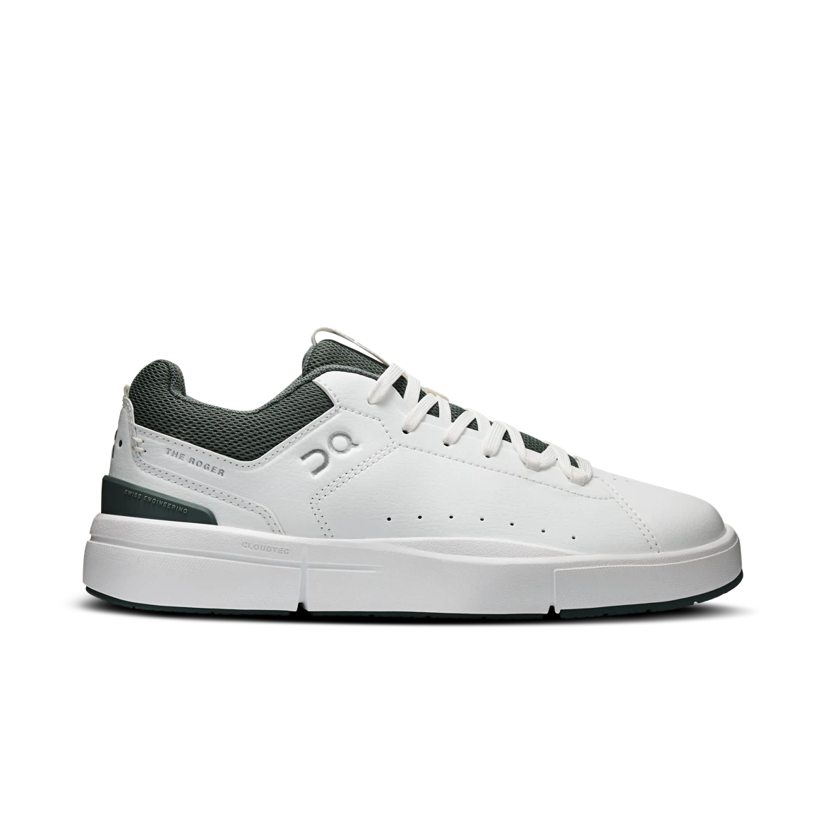 ON RUNNING ‘The Roger’-Women’s size 7 (youth 5.5)