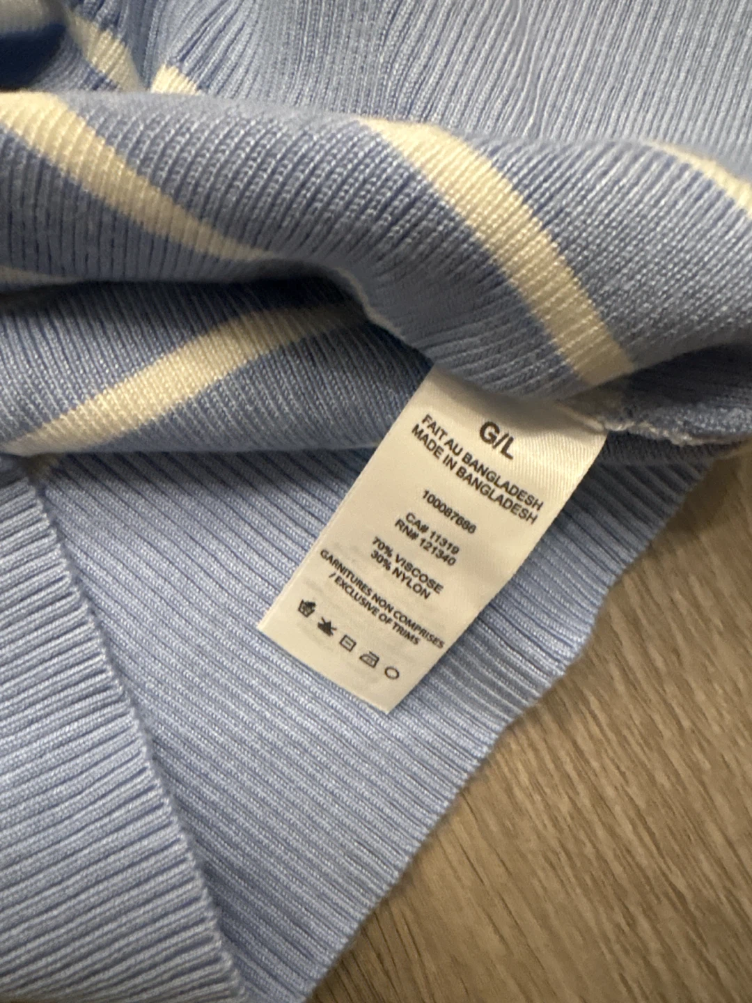 Brand New Garage striped shoulder sweater - photo 3