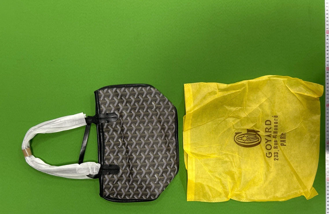 Goyard Tote Bag with Matching Pouch