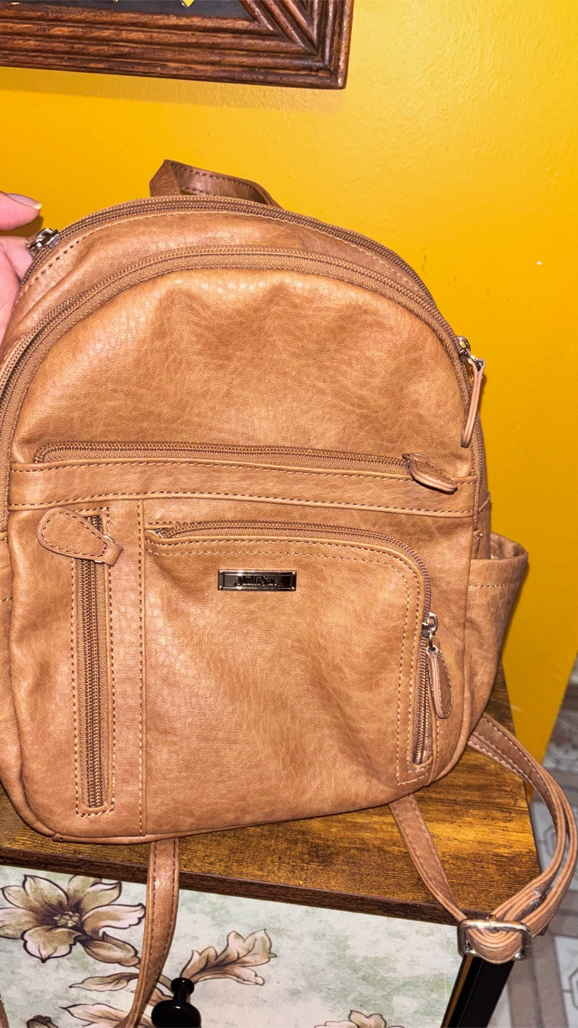 🏈 MultiSac Brown Faux Leather Backpack