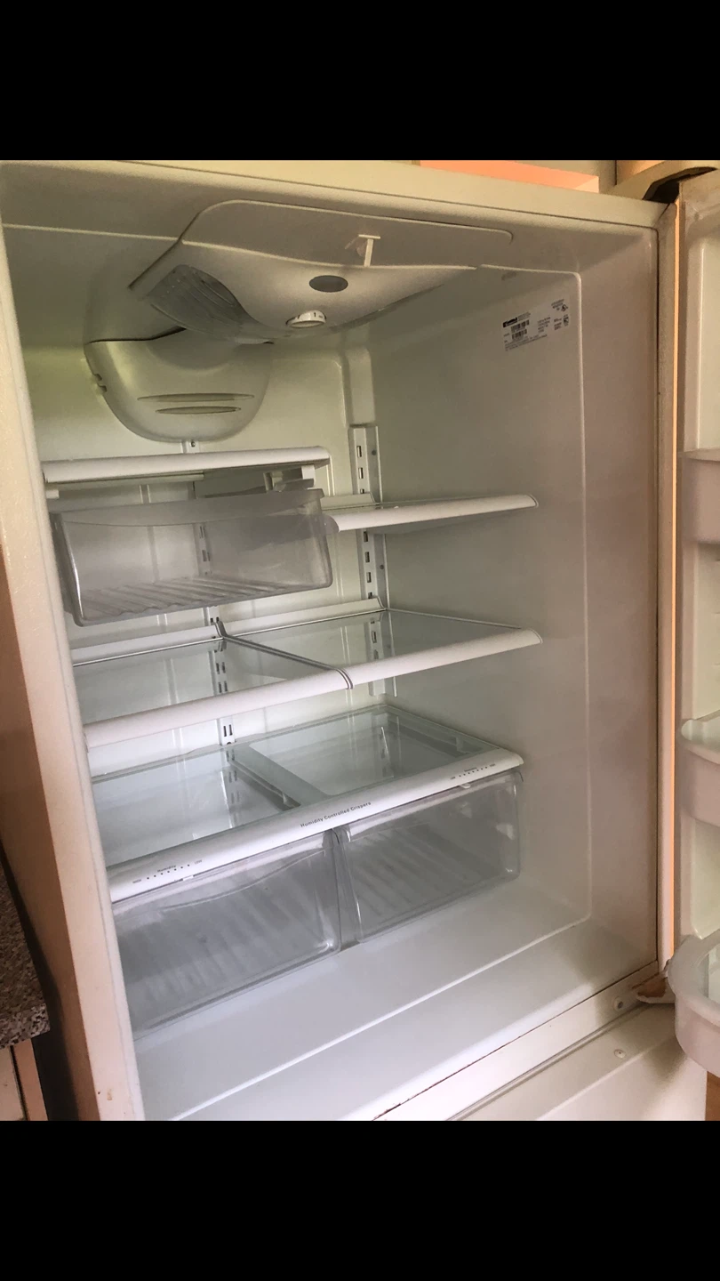 Kenmore Refrigerator Model 596.66944400 - photo 2