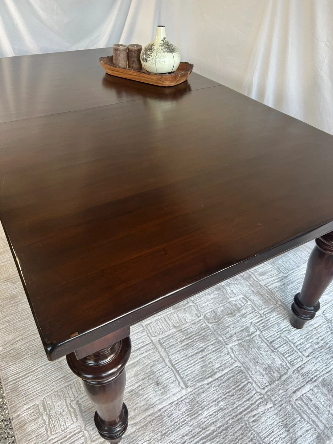 Pottery Barn Montego Mahogany Extendable Dining Table – 72”–108”