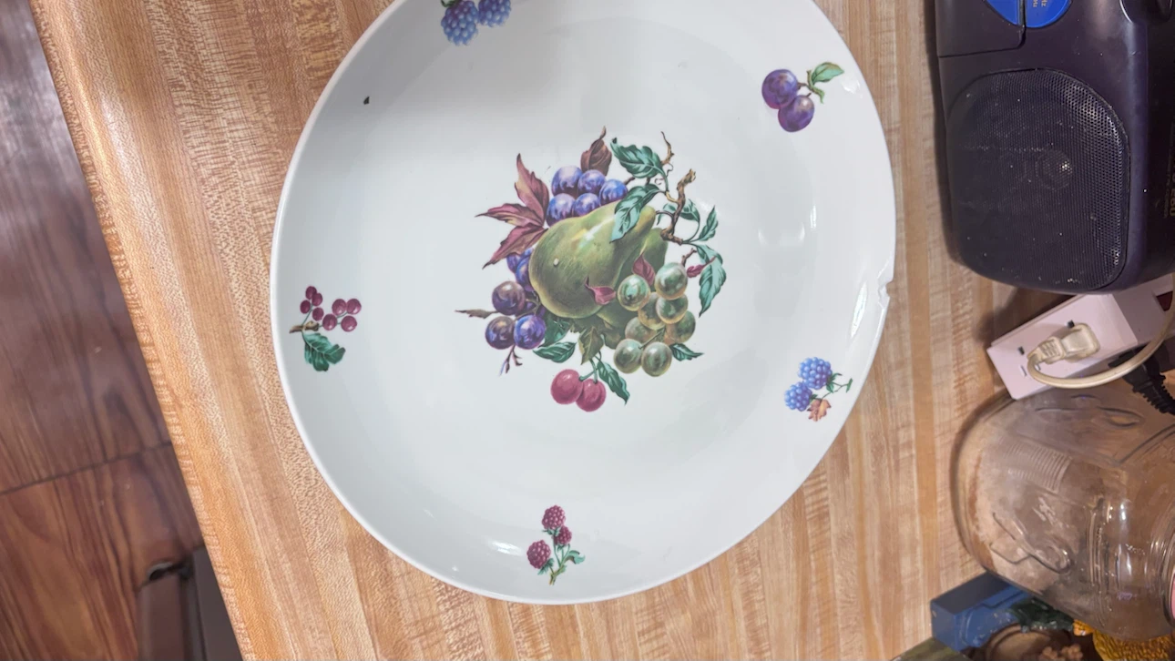 🏈 Fruit Pattern Ceramic Pedestal Serving Plate