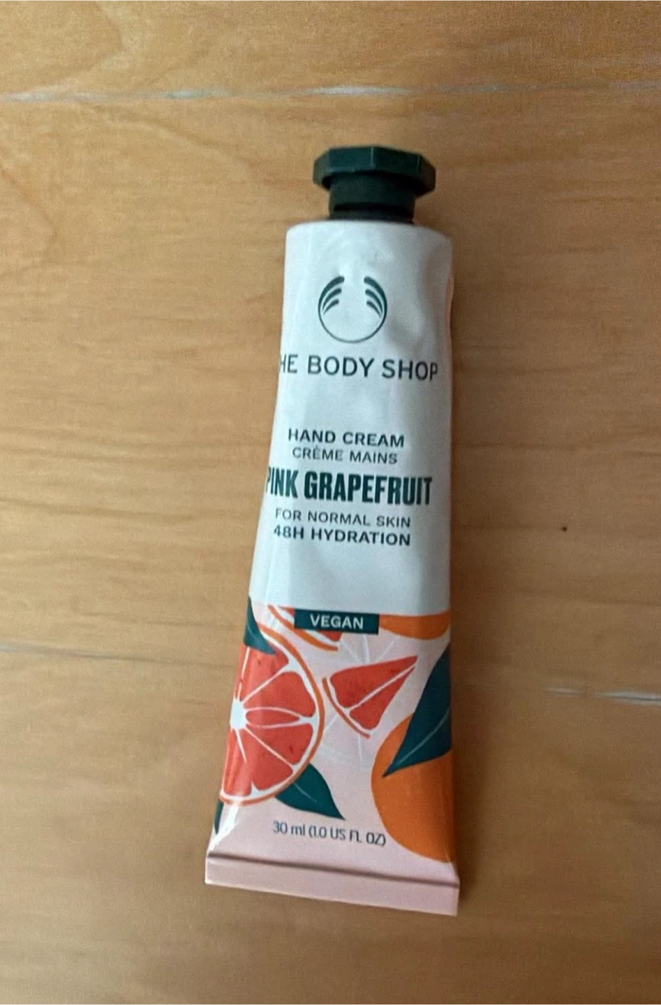 🏈The Body Shop Pink Grapefruit Hand Cream