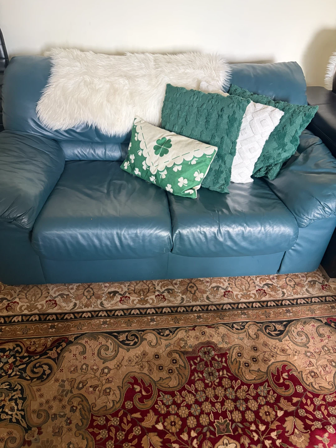 Dark Green Leather Loveseat - photo 3