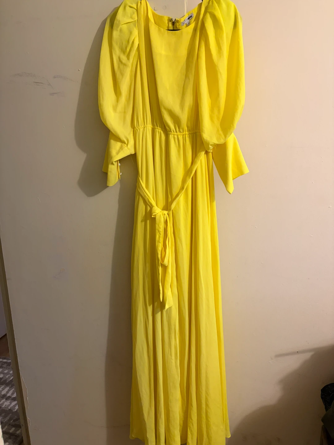 Fashion Nova Yellow Maxi Dress Each 25$