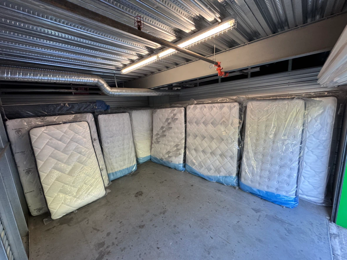 Queens and twin size mattresses now for sale!