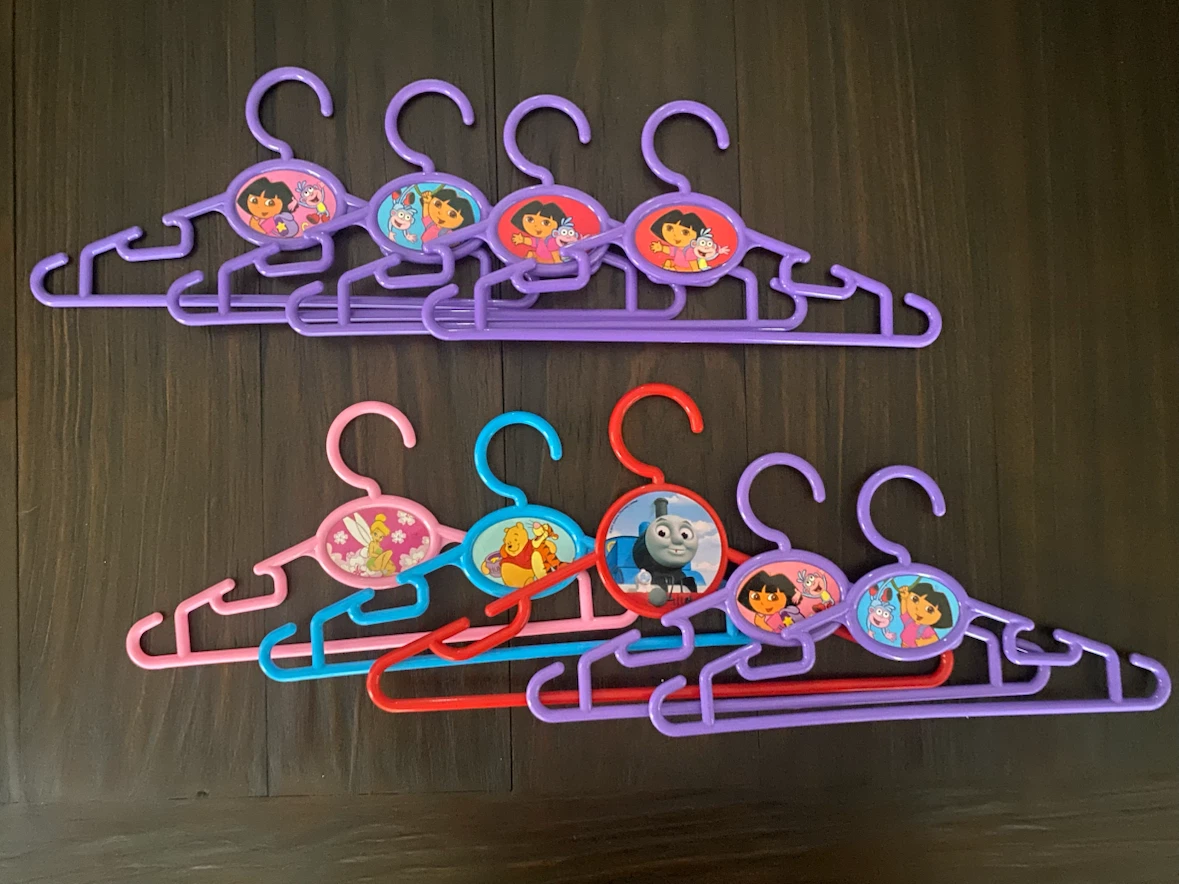 Set of 10 Kids Character Clothes Hangers - photo 2