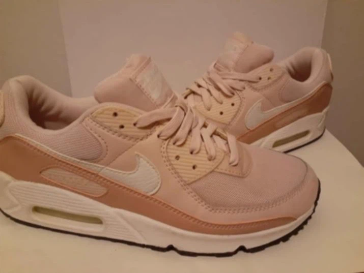 Nike Air Max 90 Sneakers Pink