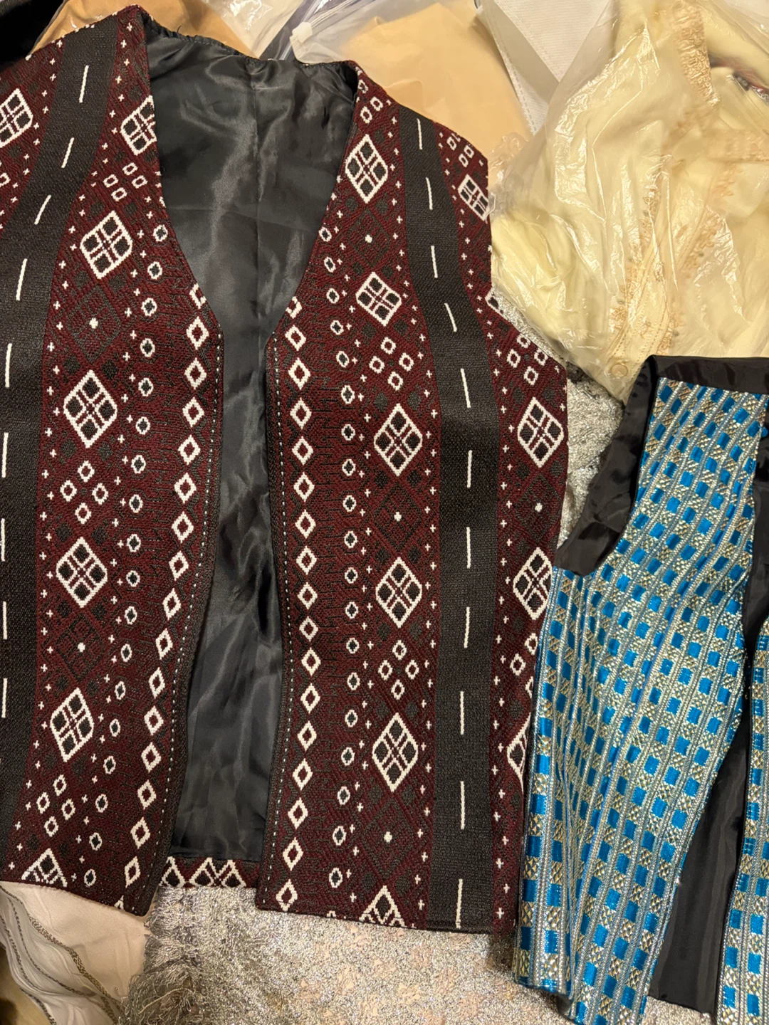 Two Men's Decorative Vests - photo 2