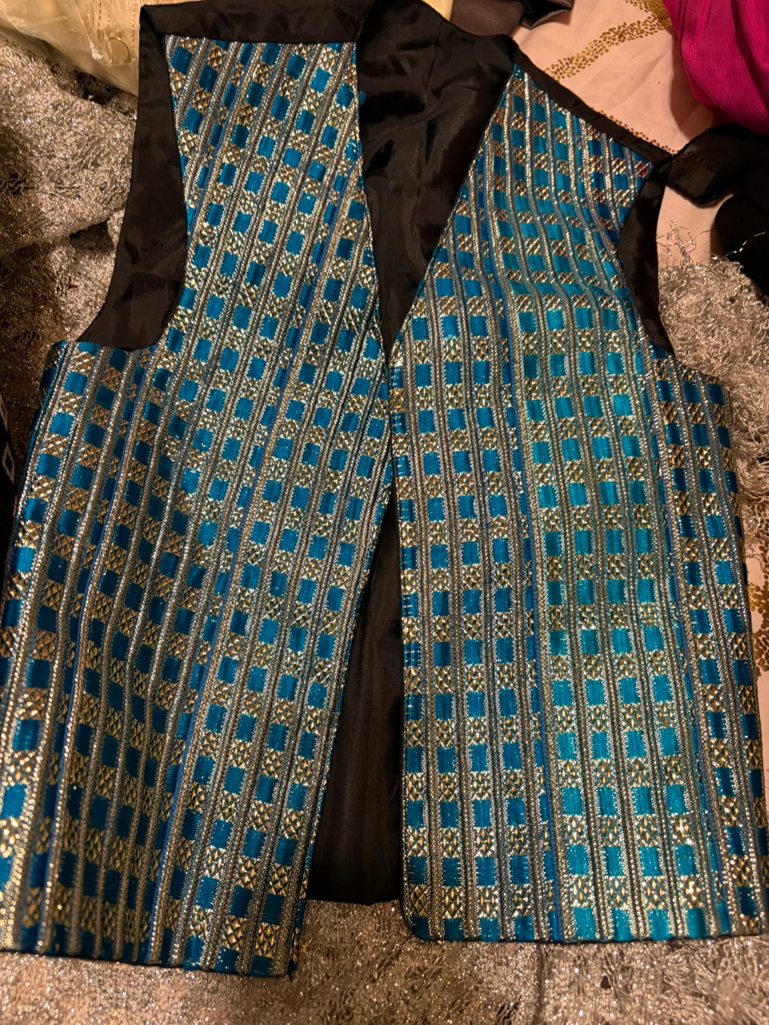 Two Men's Decorative Vests - photo 3