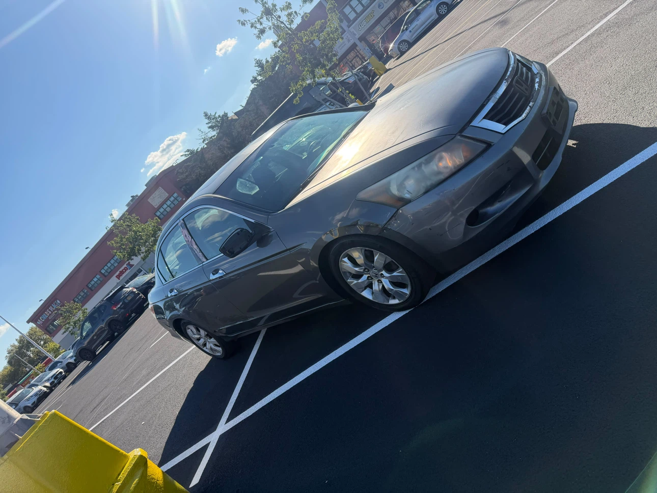 2009 Honda Accord Sedan - photo 2