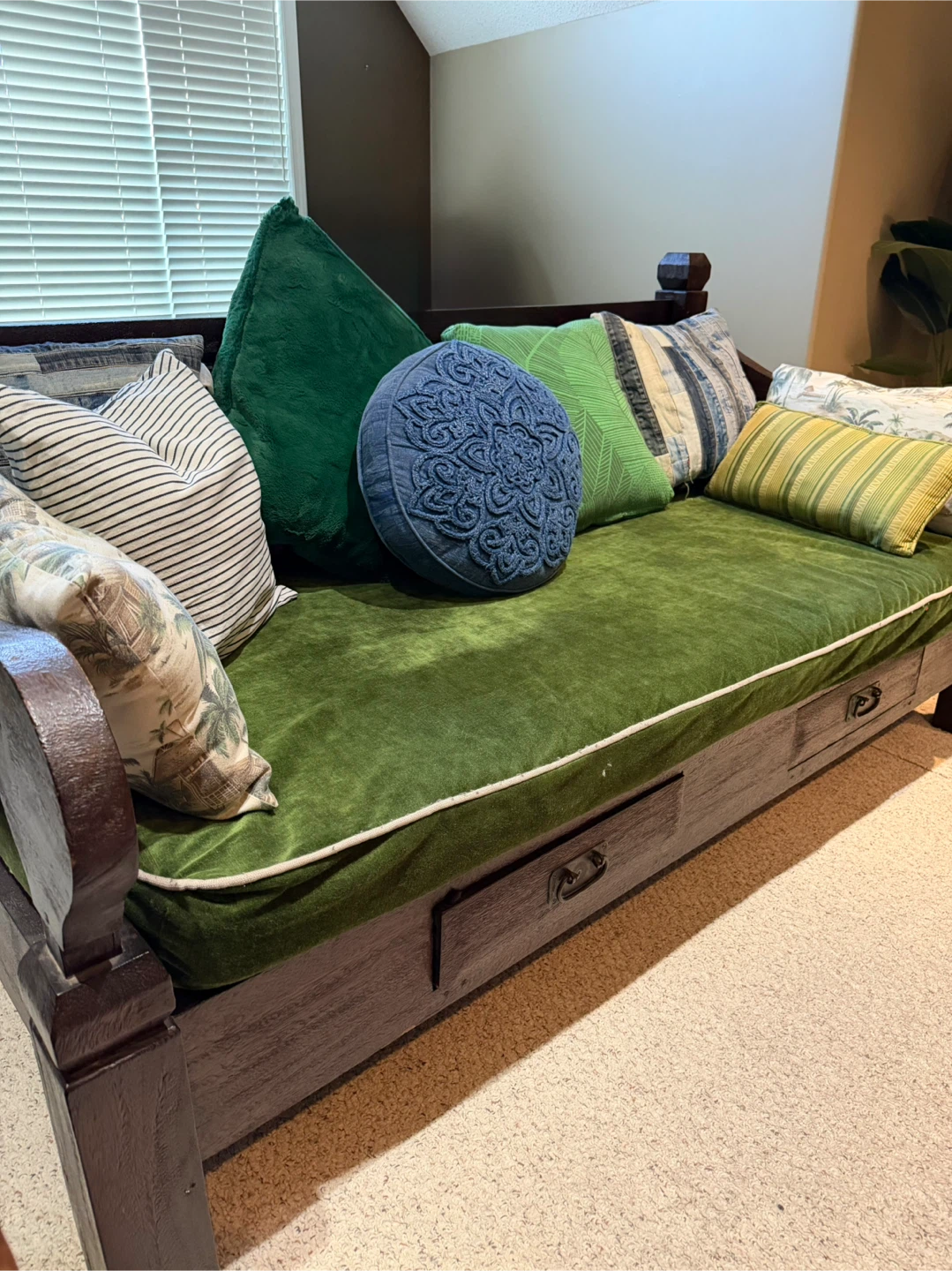 Daybed imported from Bali, Solid wood