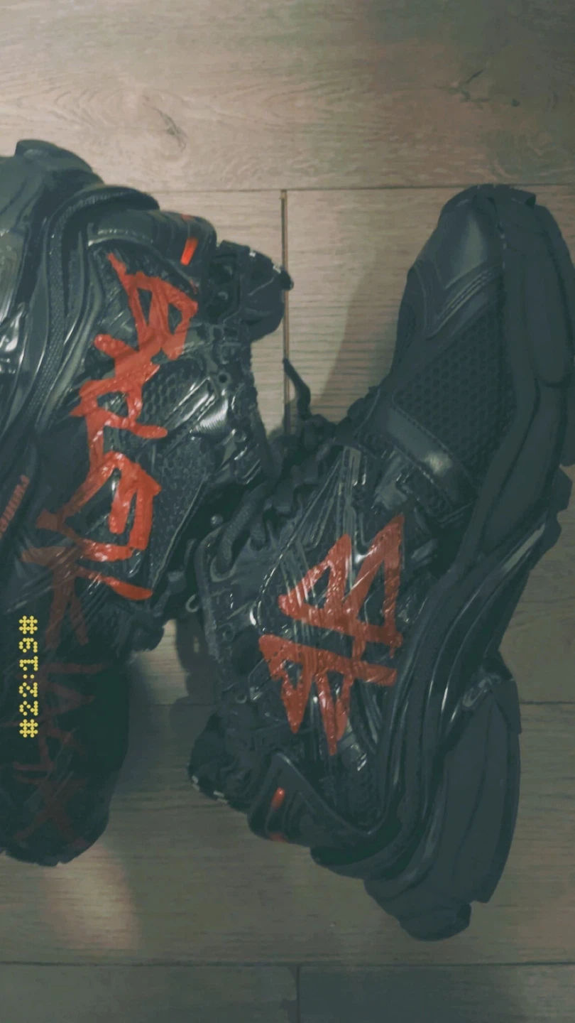 Balenciaga Runner Sneakers - photo 3