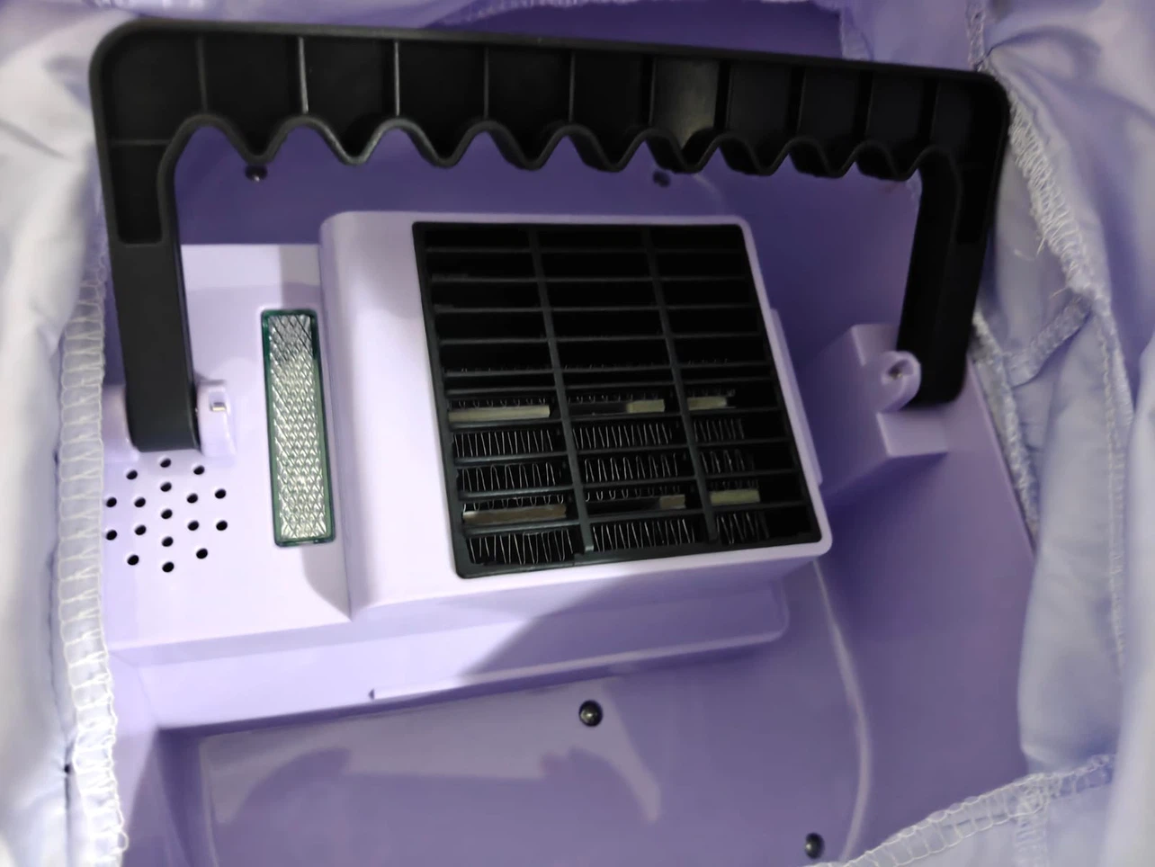 Portable Dryer - holds upto 5 clothes - photo 3