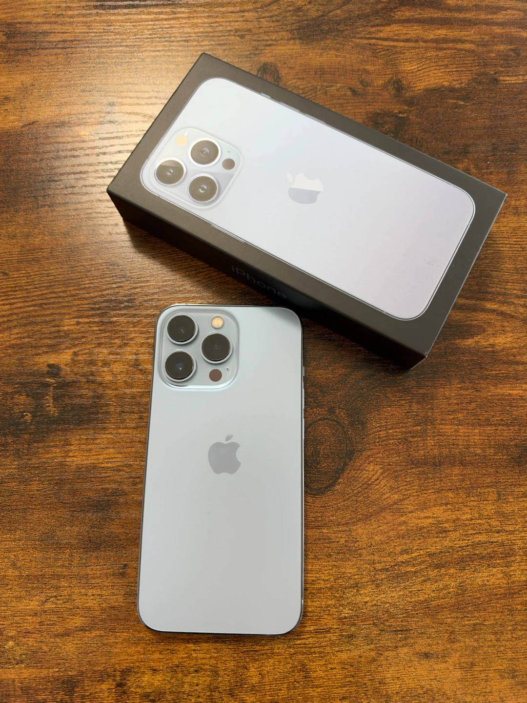 Apple iPhone 13 Pro Sierra Blue - photo 3