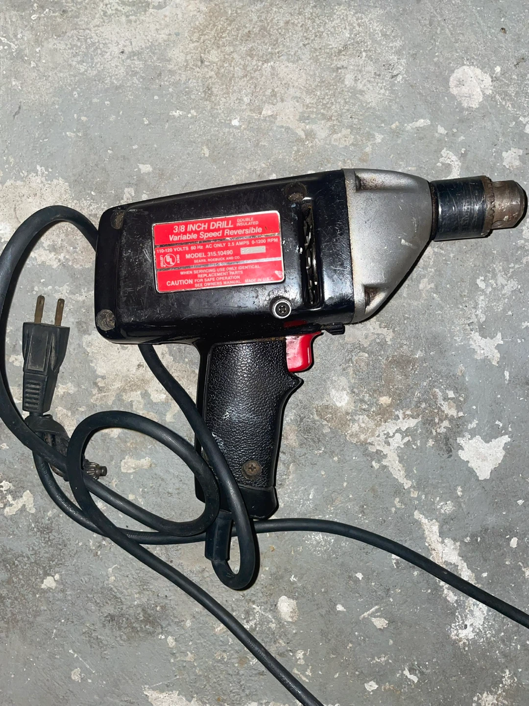 Craftsman 3/8 Inch Variable Speed Reversible Drill 🏈 - photo 2