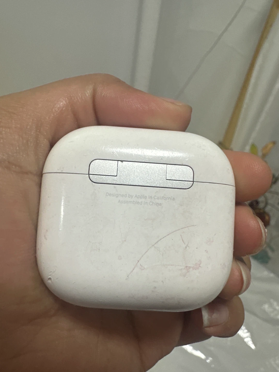 Apple AirPods Charging Case