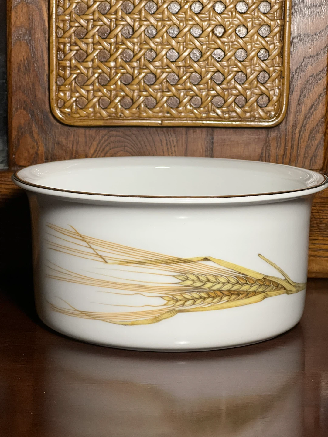 Royal Worcester "Wild Harvest" Flameproof Porcelain Bowl 🏈