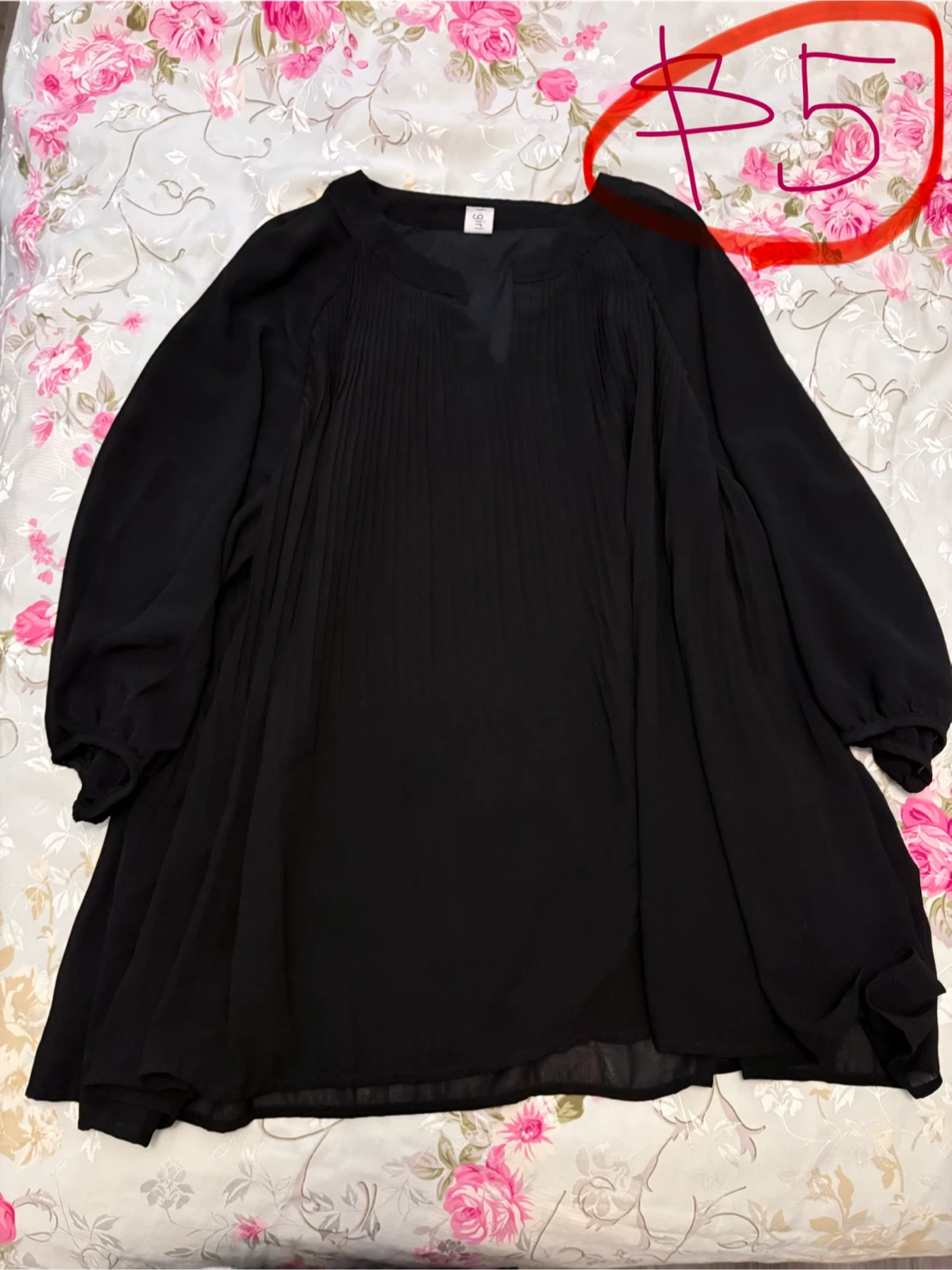 Various Maternity Clothing Items