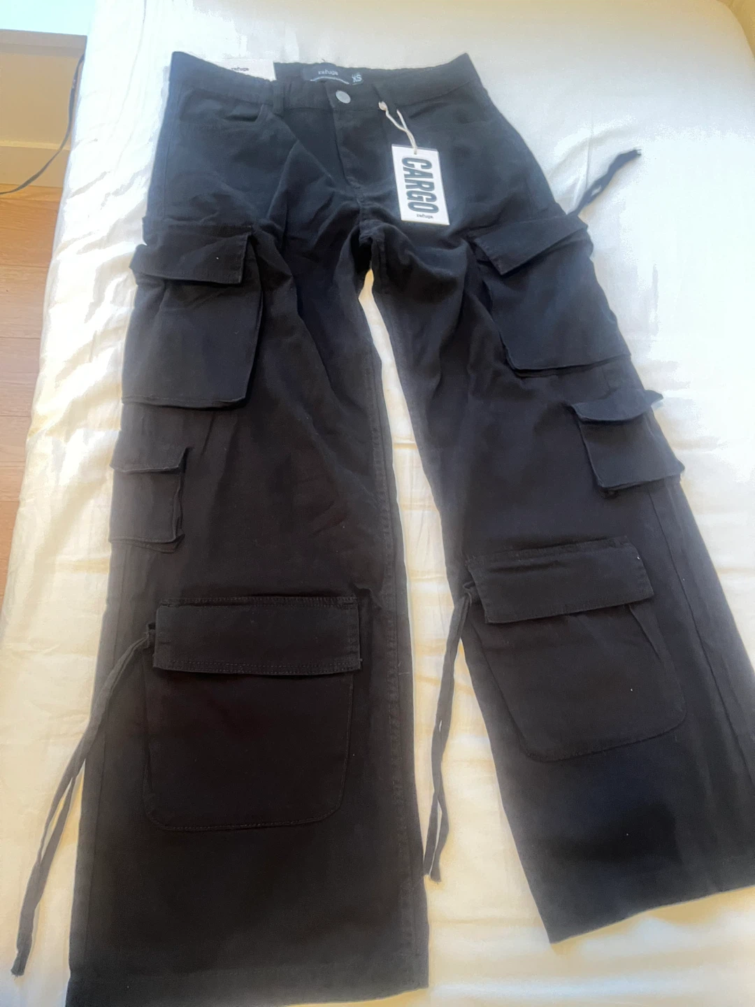 Refuge Black Cargo Pants XS but fits to S-M build - photo 2