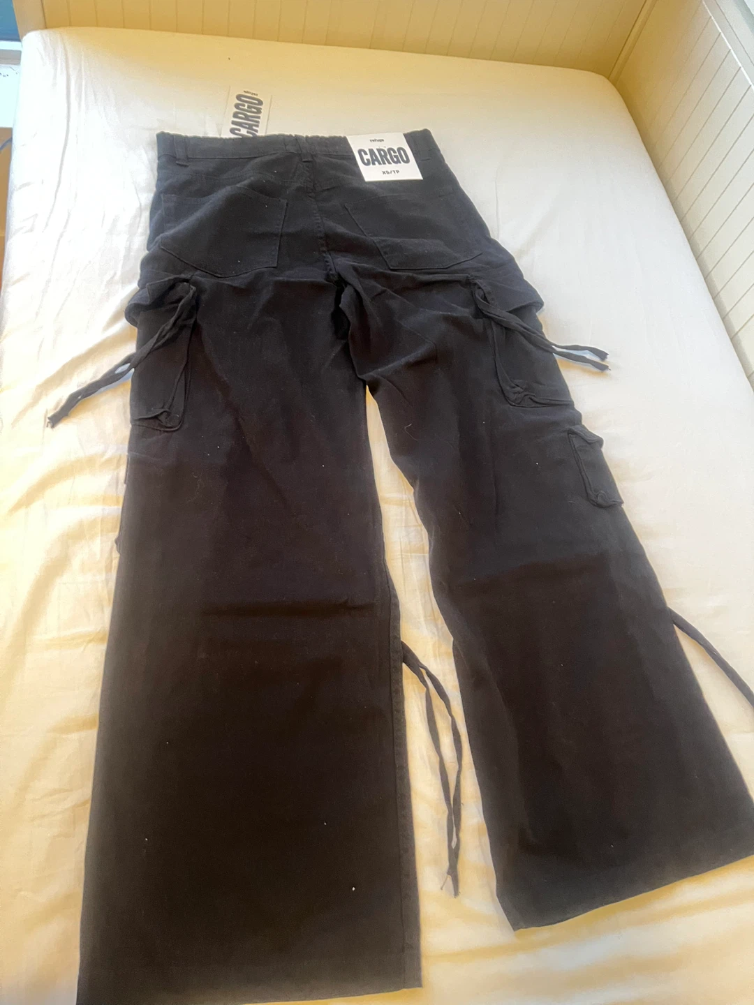 Refuge Black Cargo Pants XS but fits to S-M build - photo 3