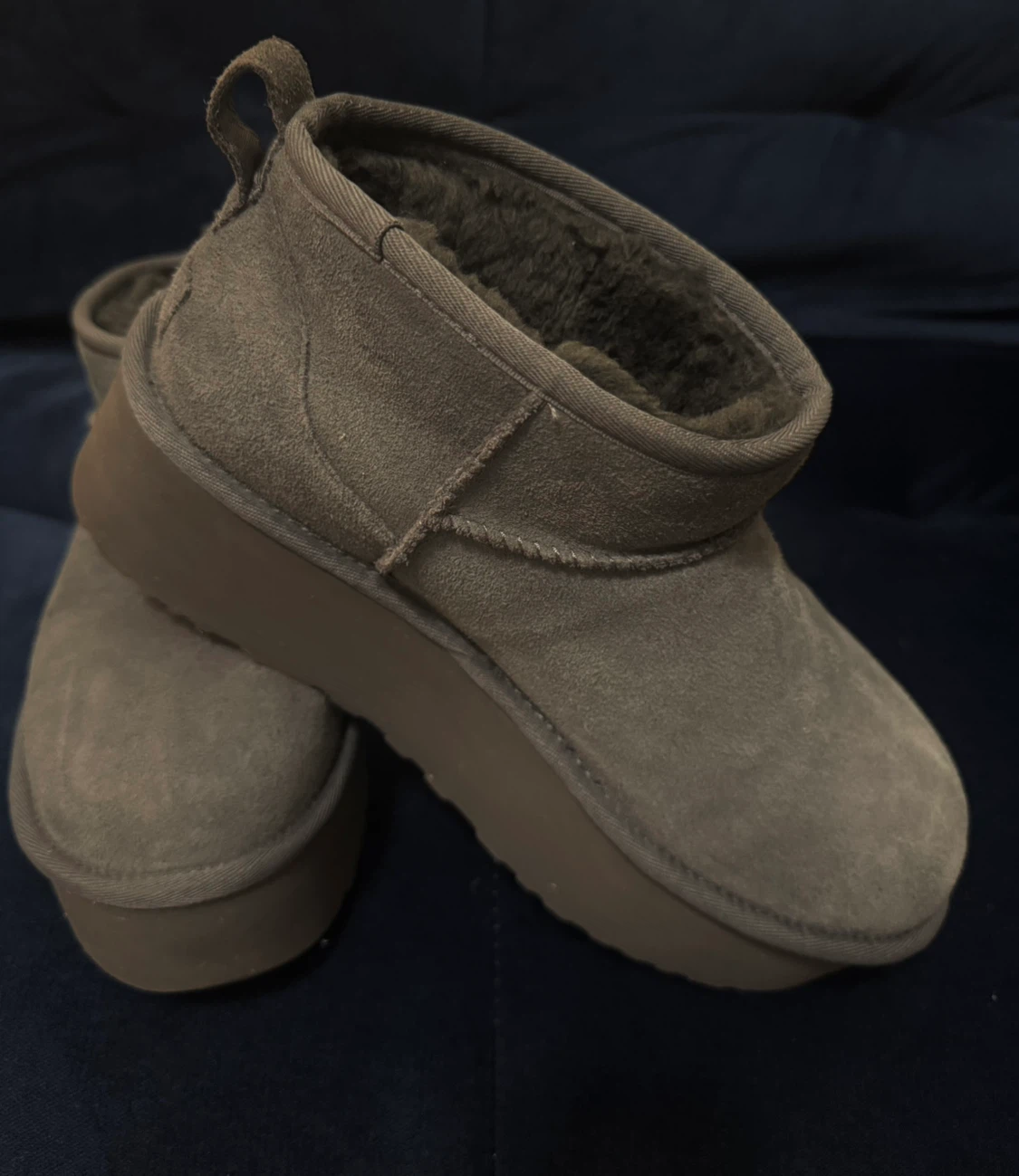UGG Women's Classic Ultra Mini Platform Boot Casual Boots