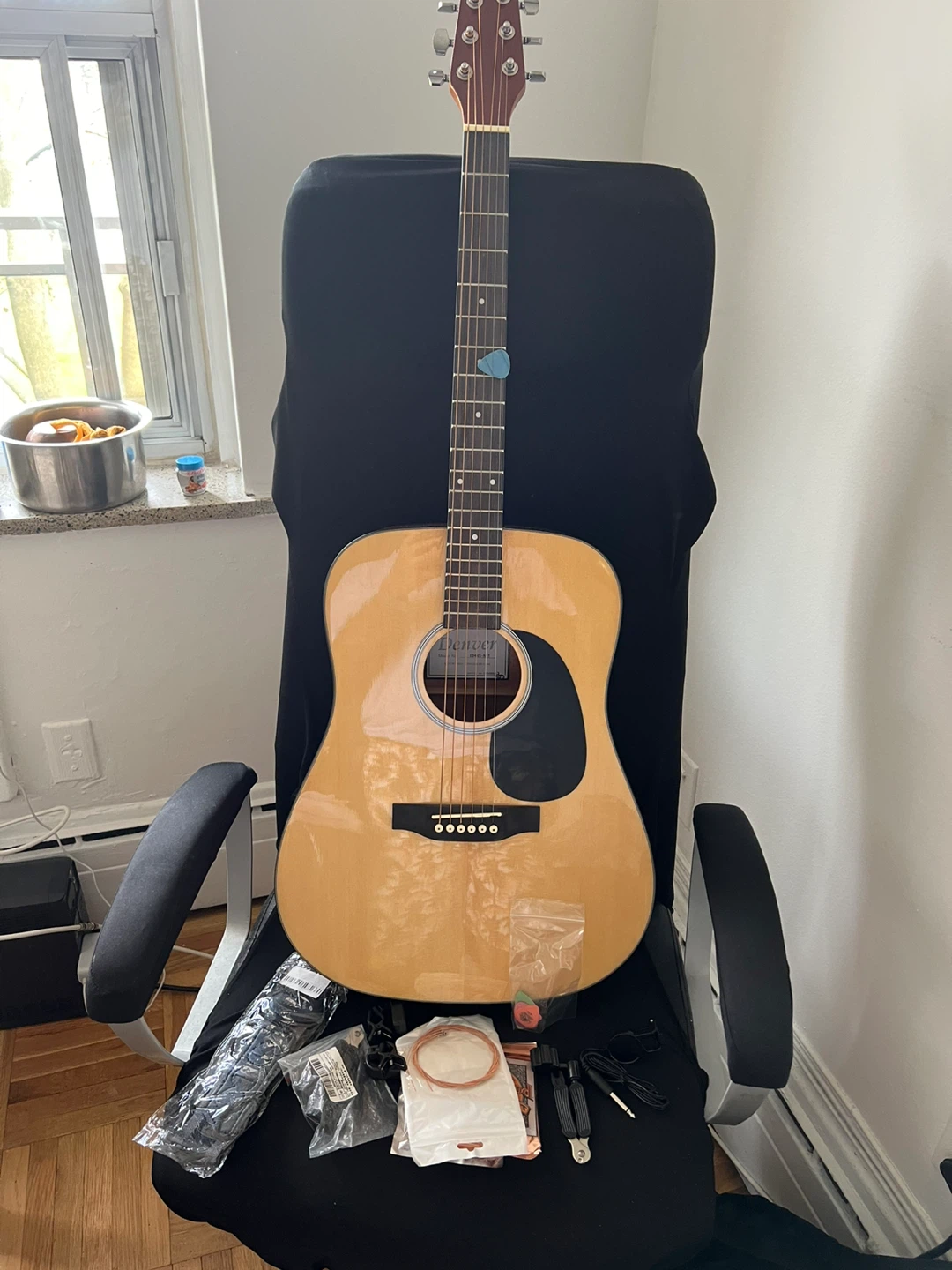 (OBO) Moving Sale - Denver Brand New Guitar Must Go Now - photo 3