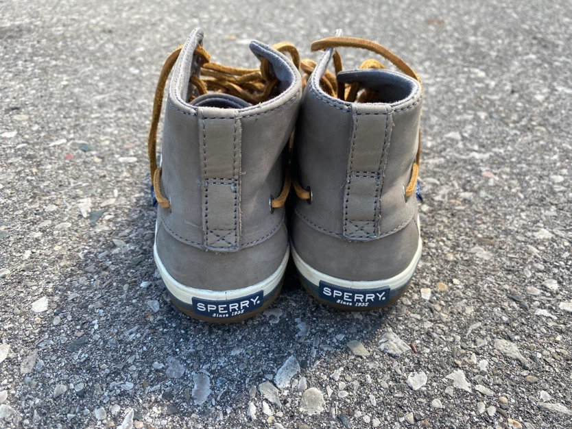 Sperry Women's High Tops, Size 6.5 - photo 3