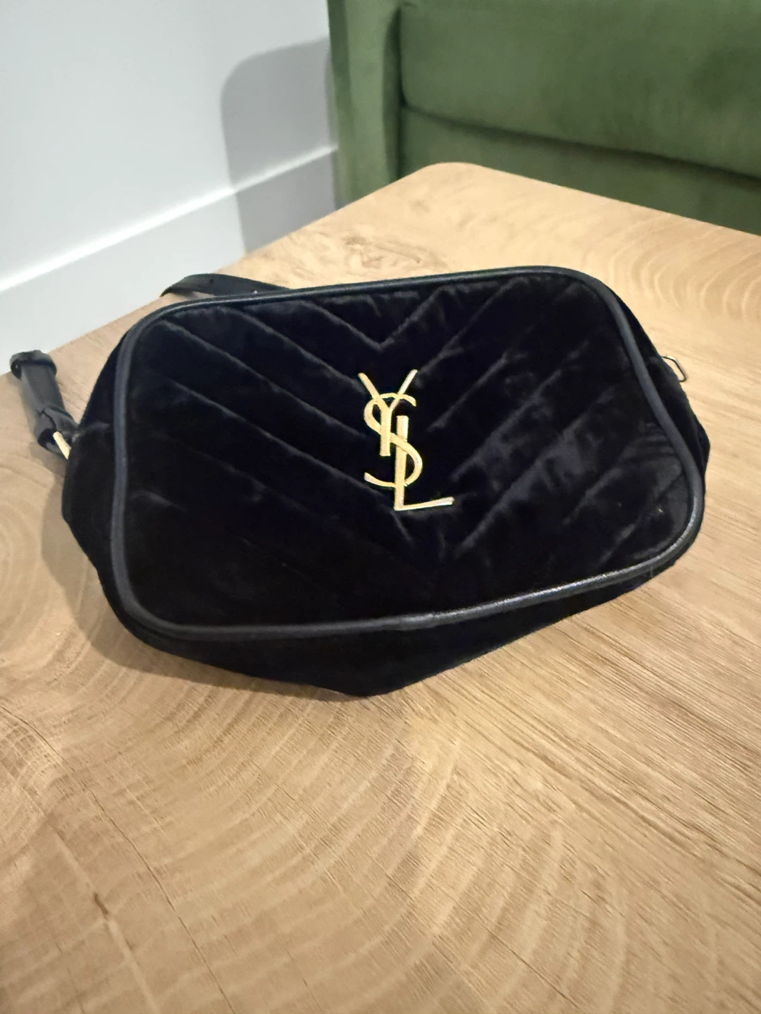 Saint Laurent Velvet Camera Bag - photo 3