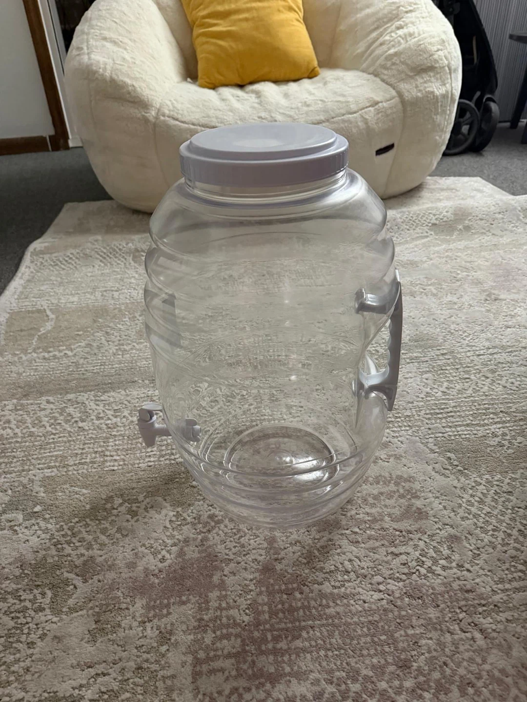 Clear Beverage Dispenser with Tap