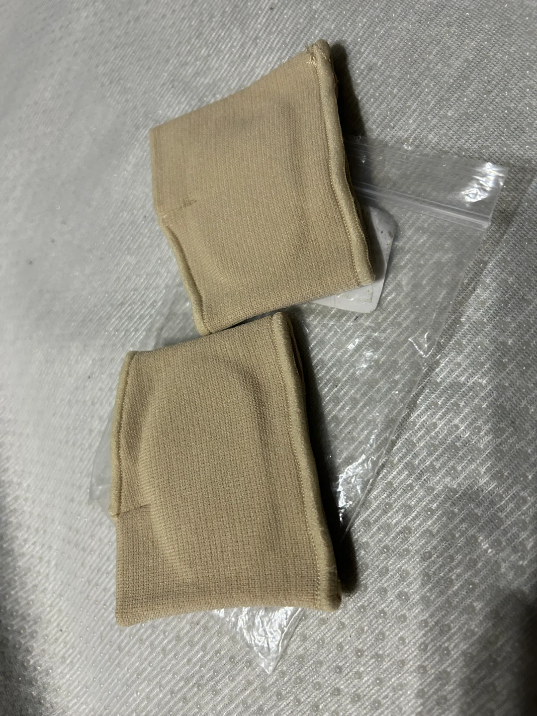 New-Metatarsal Gel Cushion Sleeves, Small - photo 2