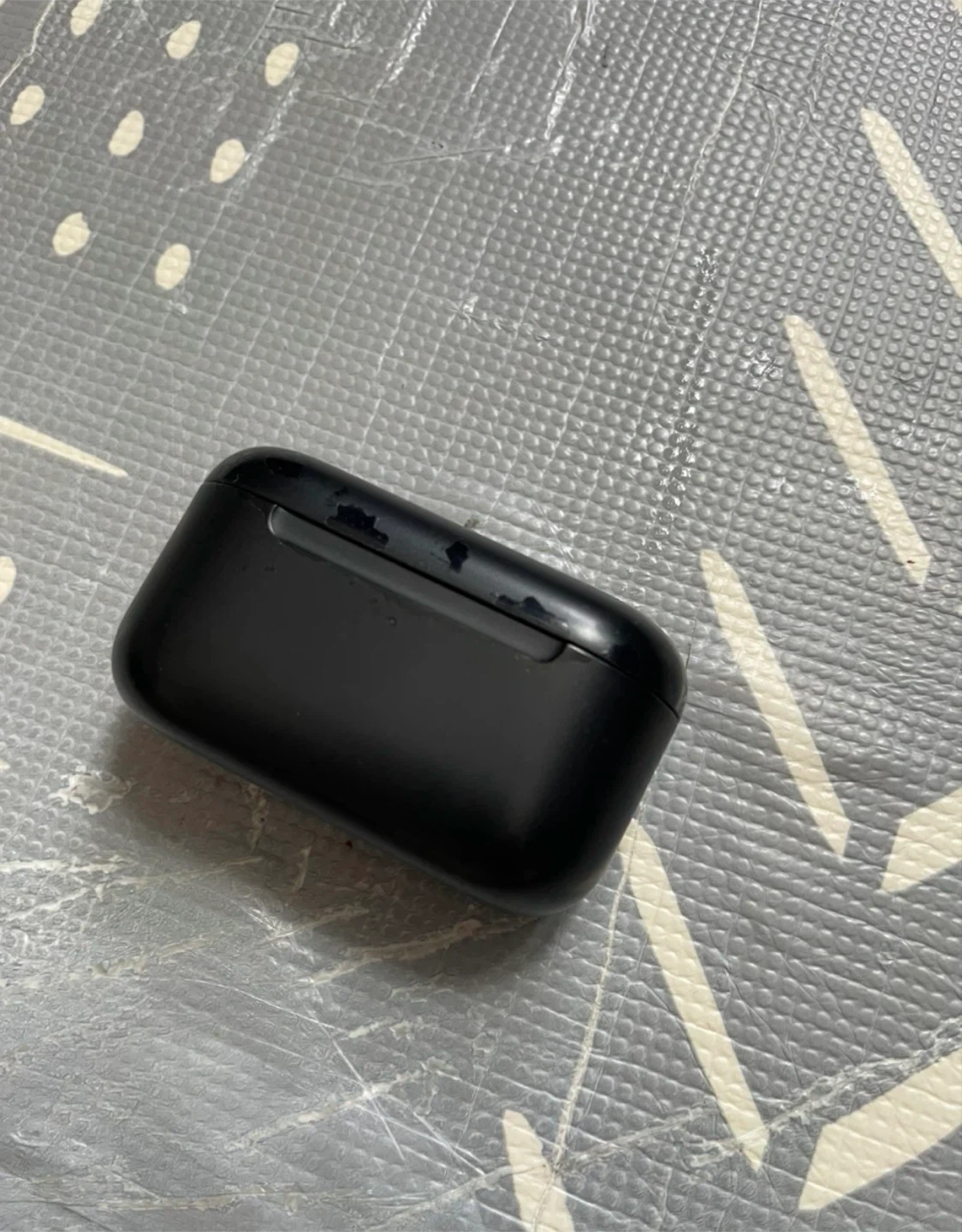 Black Wireless Earbuds Charging Case 🏈