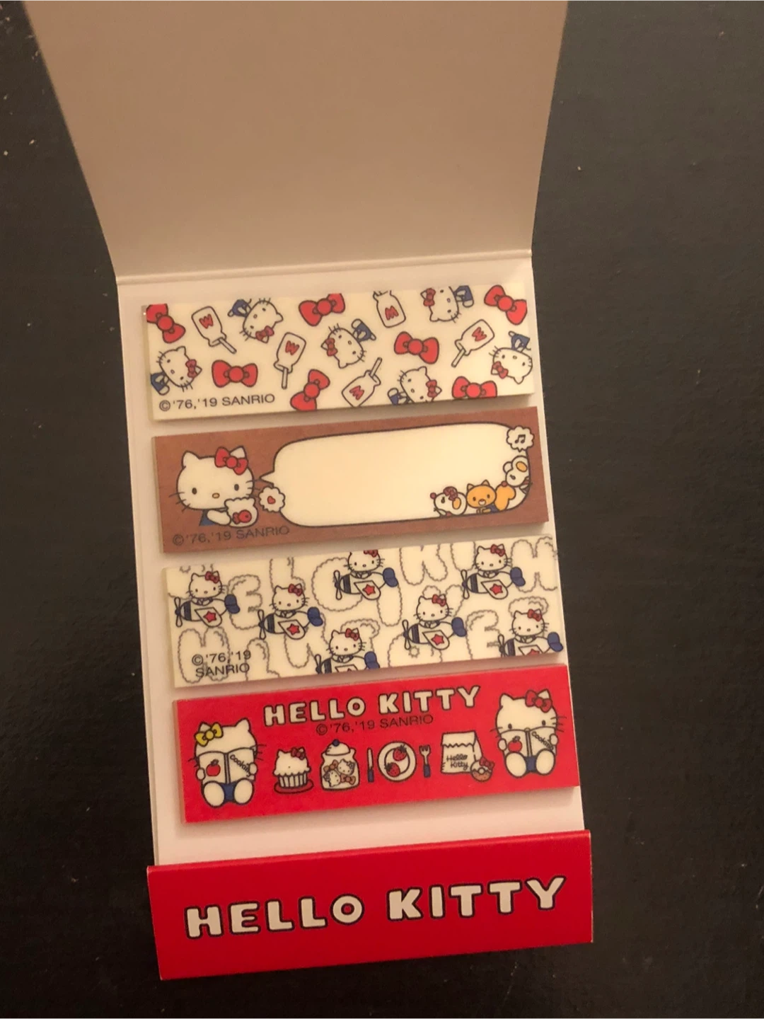Sanrio Hello Kitty Sticky Note Set🏈