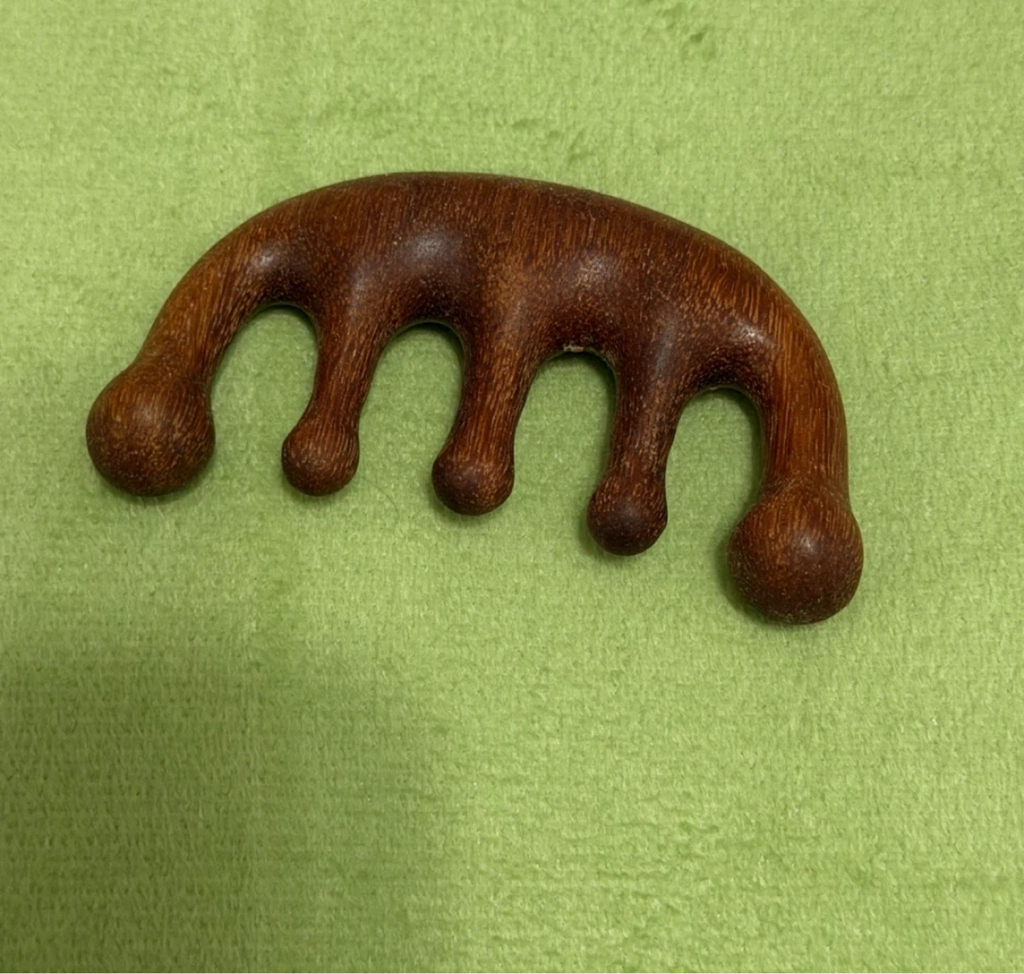 Wooden Scalp Massage 🏈