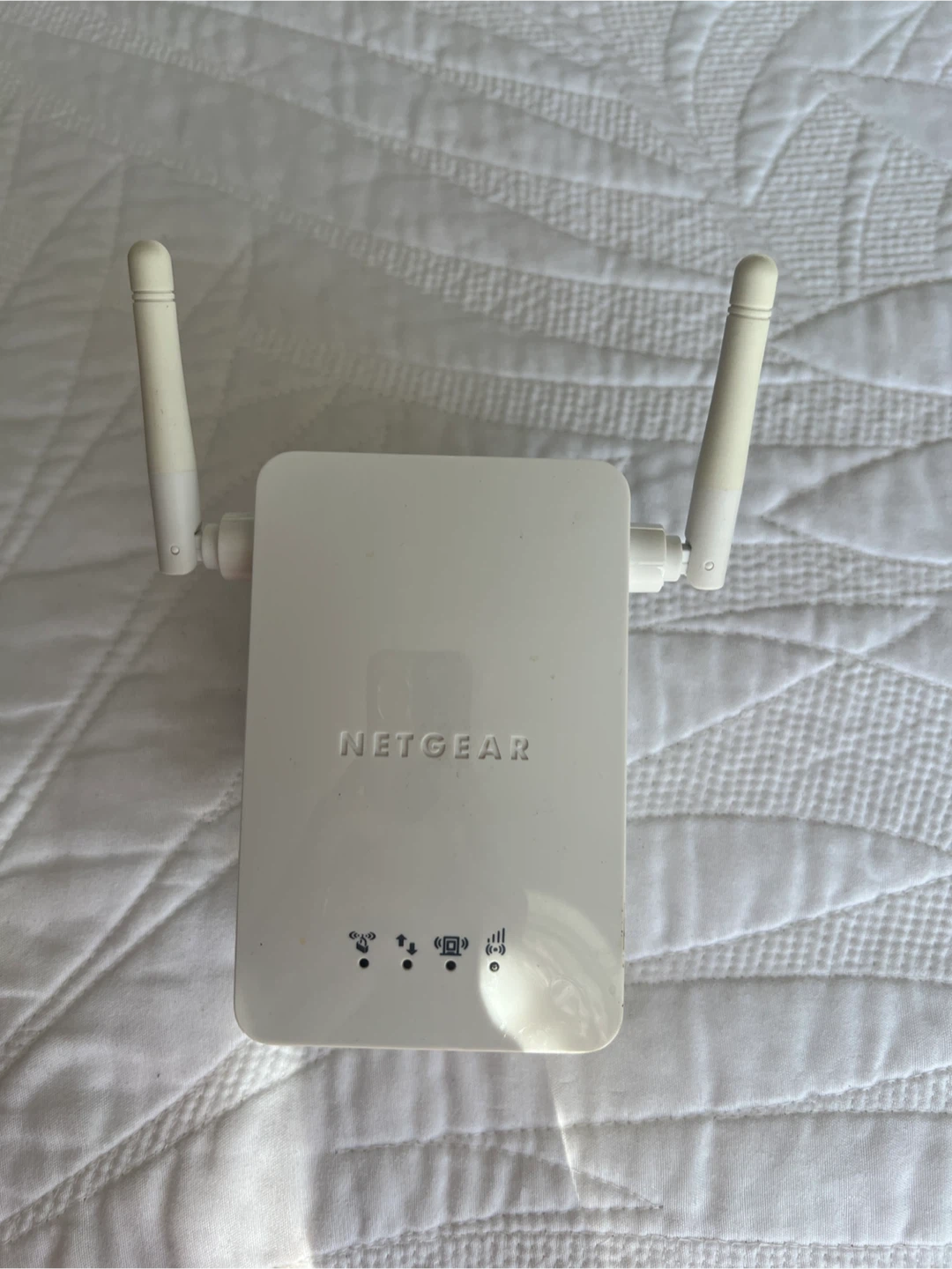 Netgear Universal WiFi Range Extender WN3000RP V1H2
